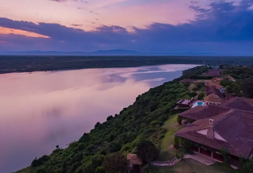 هتل Mweya Safari Lodge