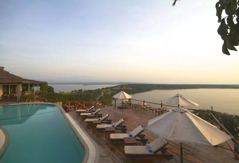 هتل Mweya Safari Lodge