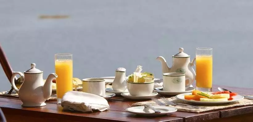 هتل Mweya Safari Lodge