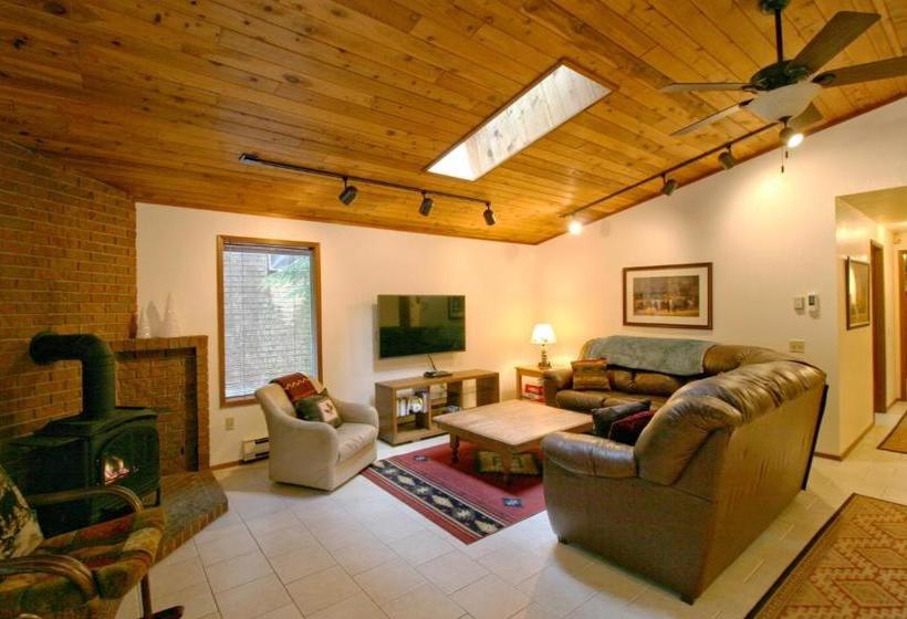 Szálloda Snowline 23 By Redawning