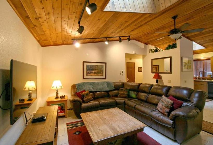 Szálloda Snowline 23 By Redawning