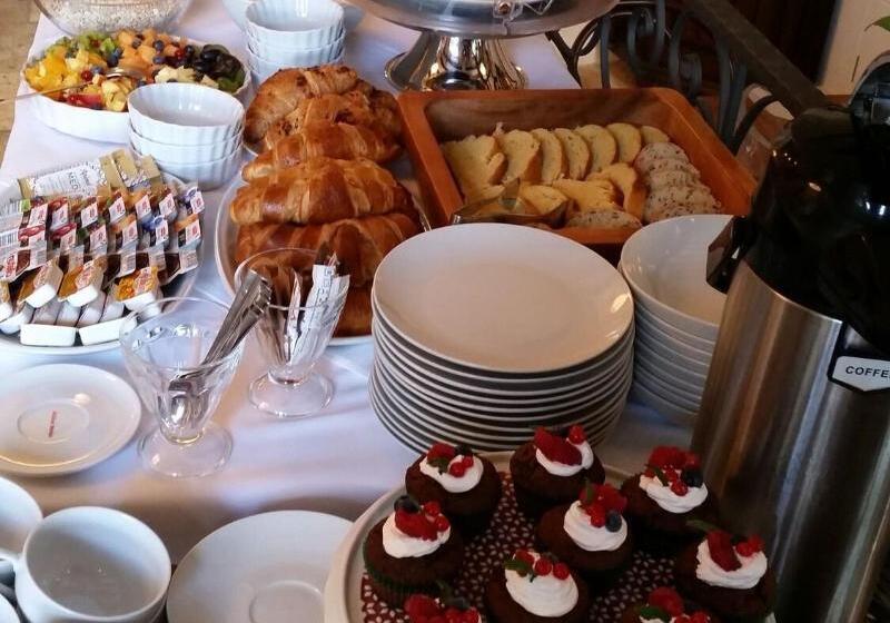 فندق San Teodoro