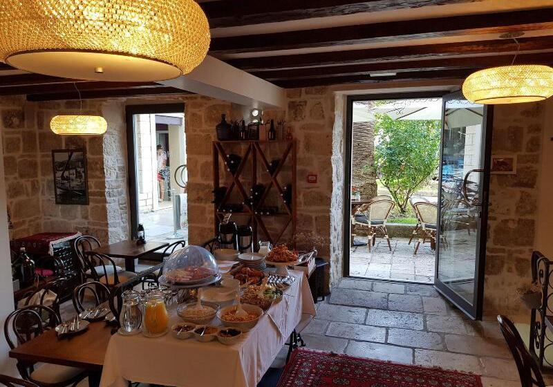 فندق San Teodoro