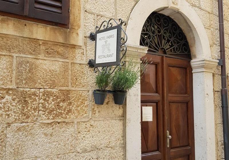 فندق San Teodoro