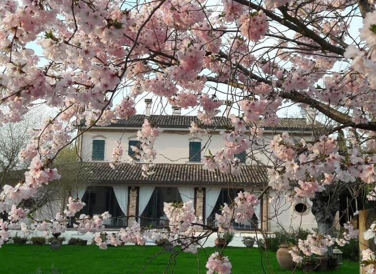 צימר Locanda Antico Casale Cesenatico