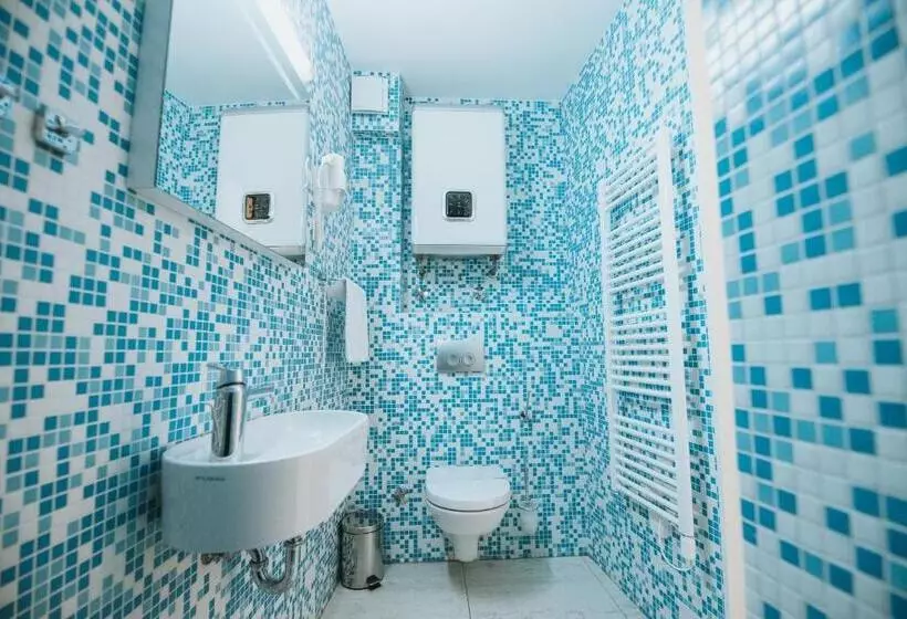 تختخواب و صبحانه Basilica Hotel By Mercado