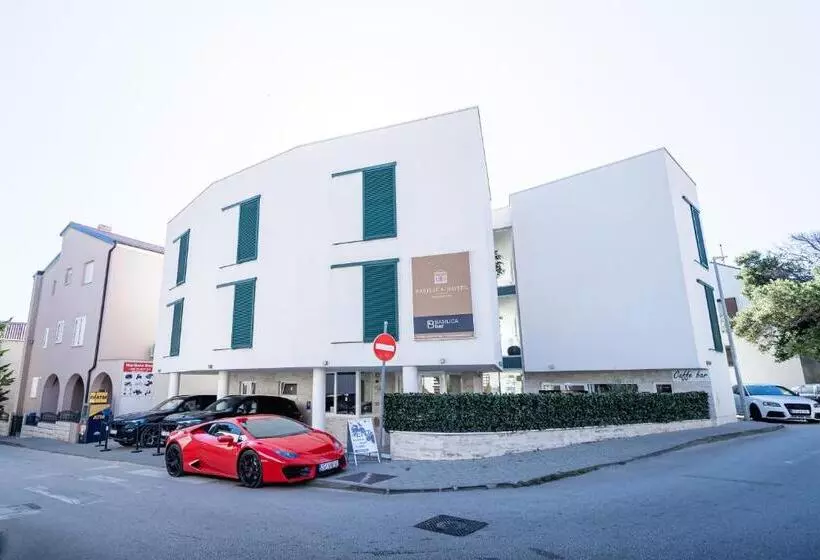 تختخواب و صبحانه Basilica Hotel By Mercado