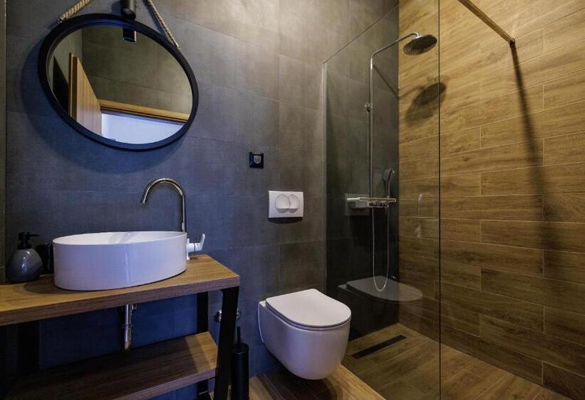 تختخواب و صبحانه Rooms Lišnić