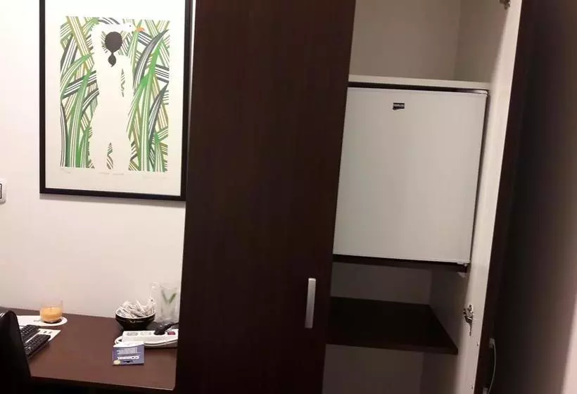 Hostel In Club