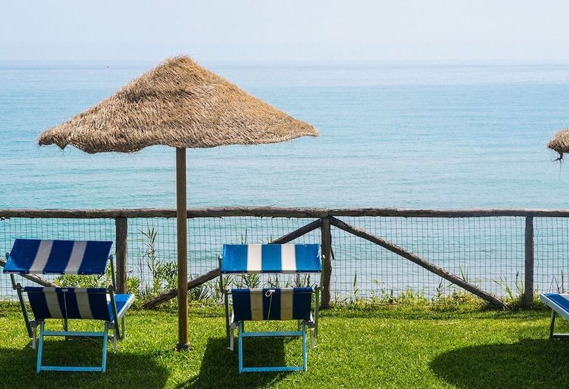 酒店 Holiday Village