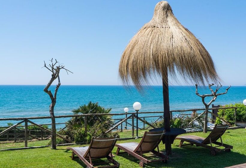 酒店 Holiday Village