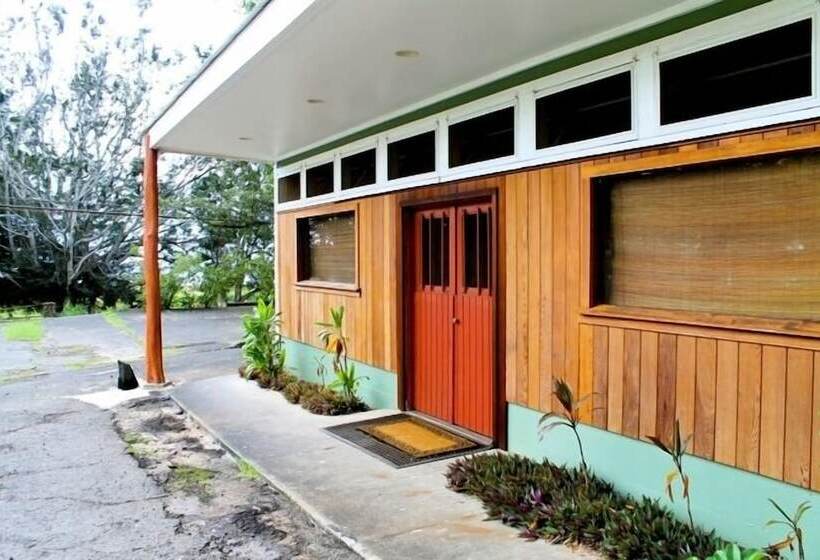 Отель Pahala Plantation Cottages
