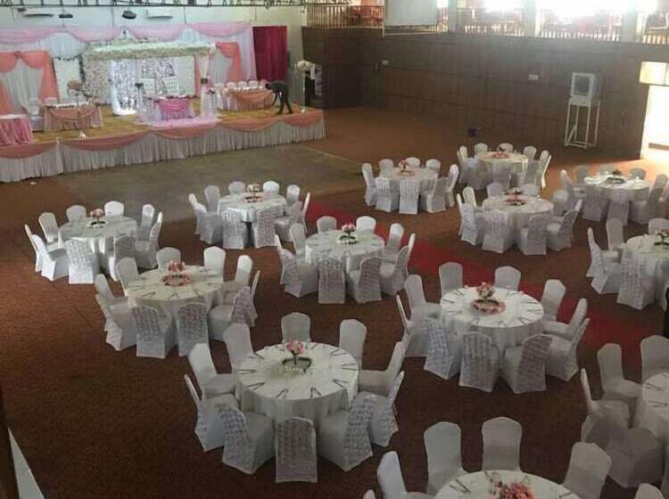 Hotel Paradise Suites