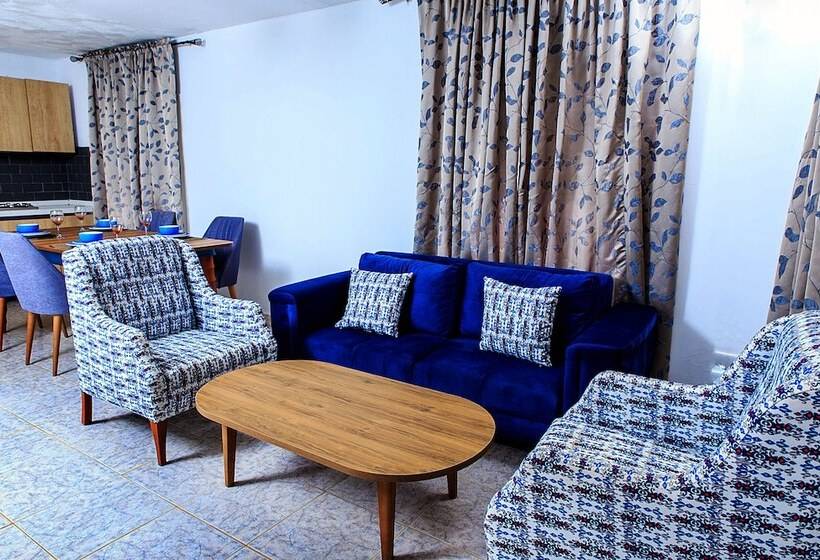 Hotel Paradise Suites