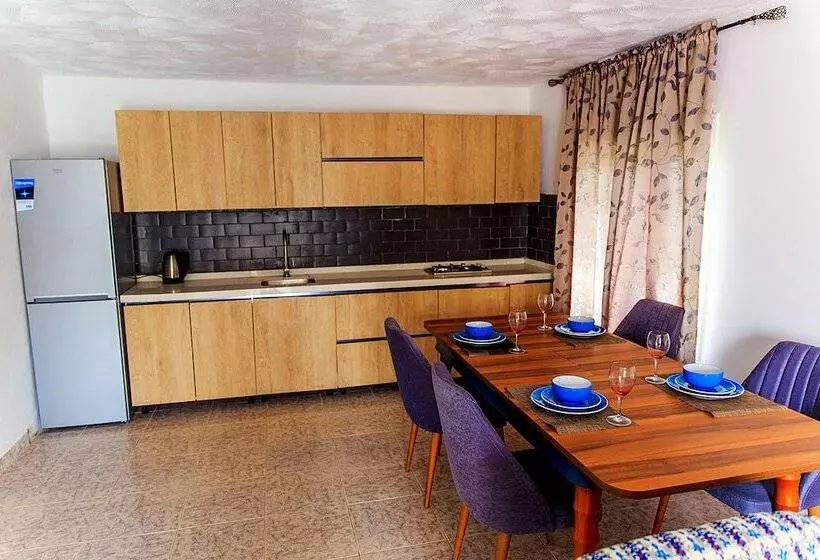 هتل Paradise Suites