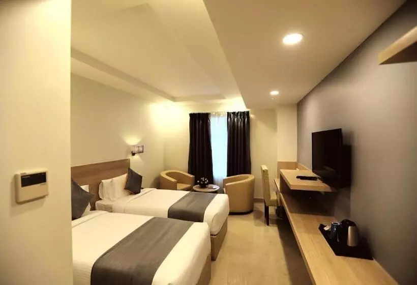 Hotelli Pp Residency