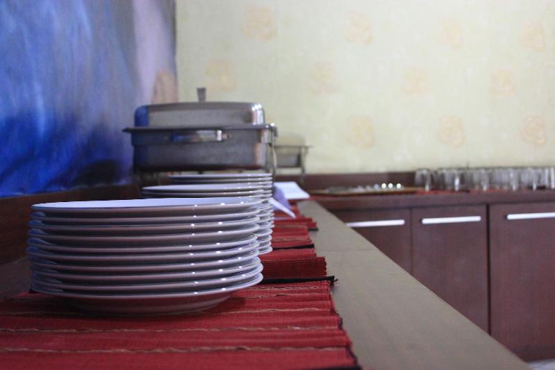 호텔 Sans Sunset Point Seminyak