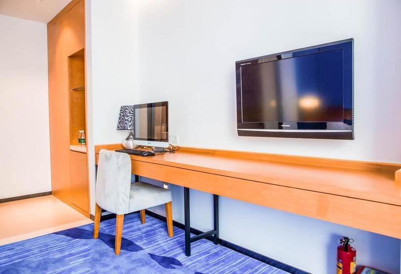 فندق The Harbour