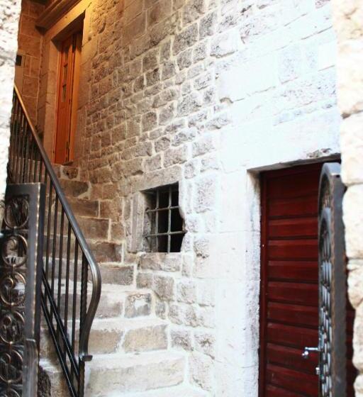 فندق Villa Kudelik Stone Story