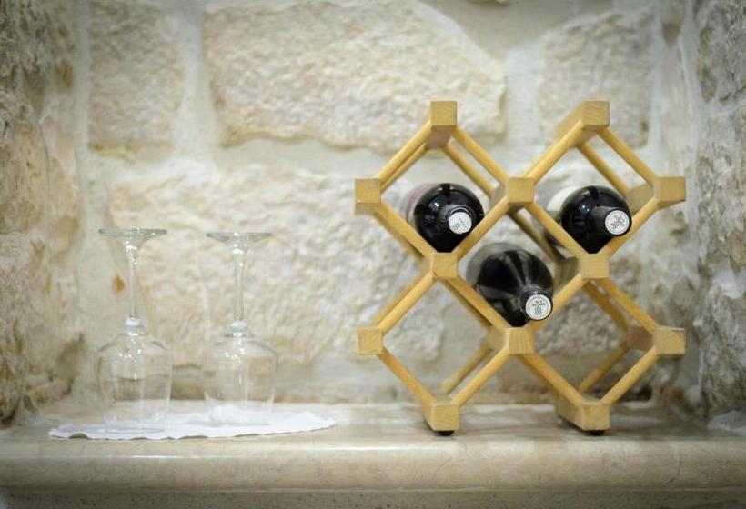 فندق Villa Kudelik Stone Story