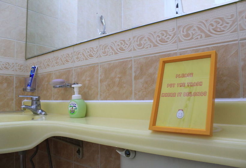 膳宿费 Egg House Cheongpyeong