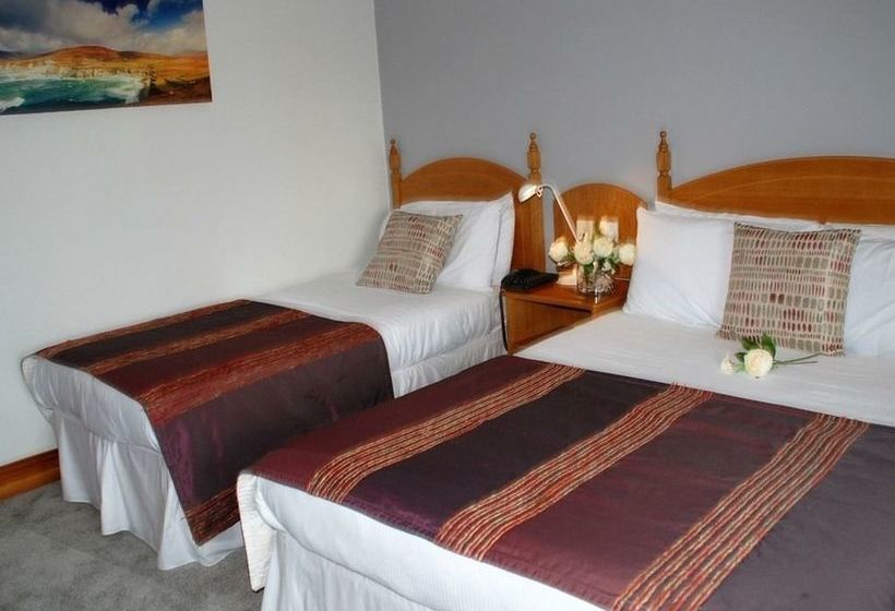 פנסיון Ferryport House B&b