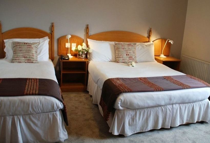 פנסיון Ferryport House B&b