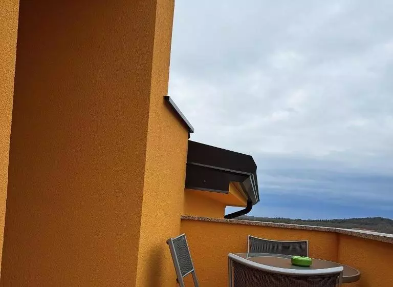 پانسیون Sobes Tea