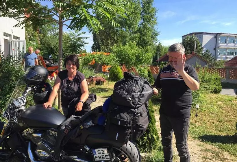 Majatalo Pansion Vila Vanda Vukovar