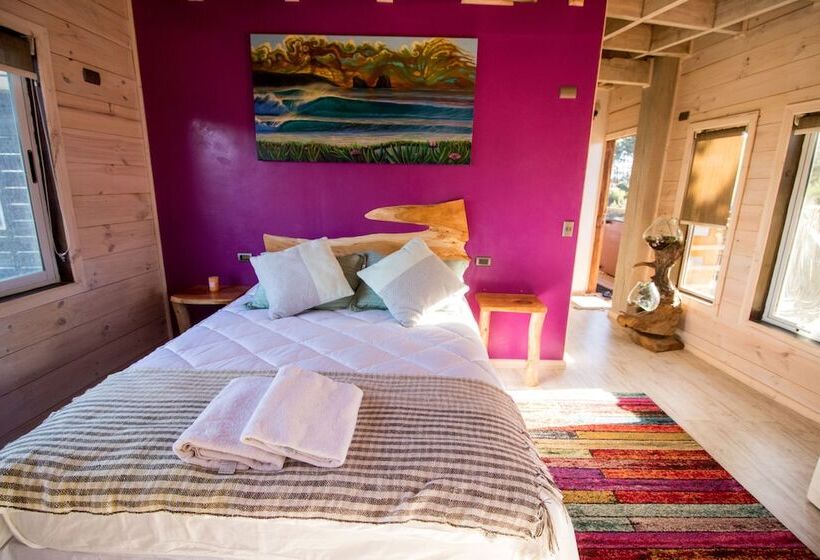 Sirena Insolente Hostel & Suites