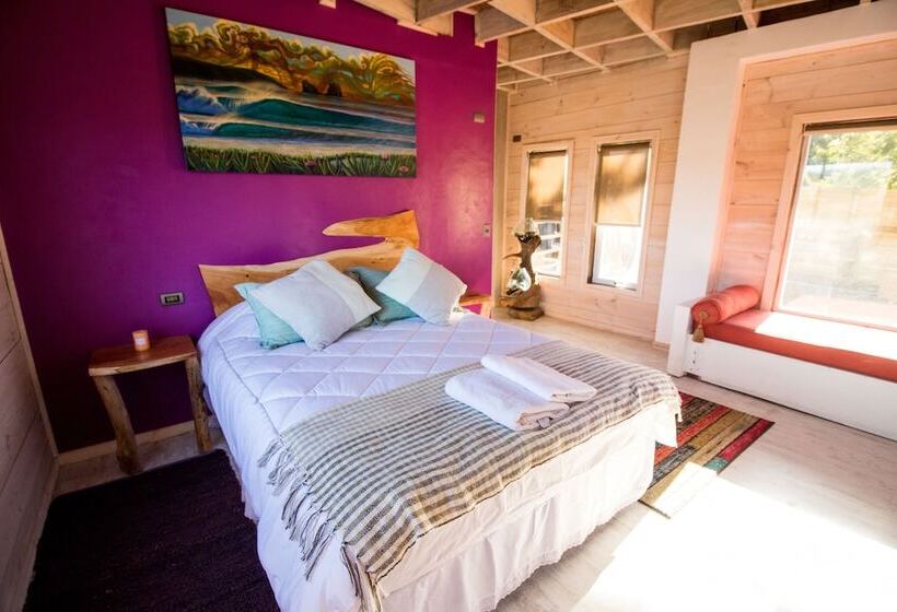 Sirena Insolente Hostel & Suites