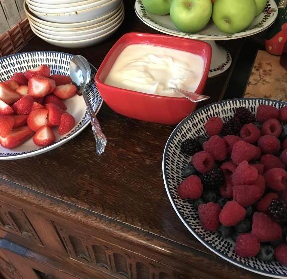 Wydon Farm Bed And Breakfast