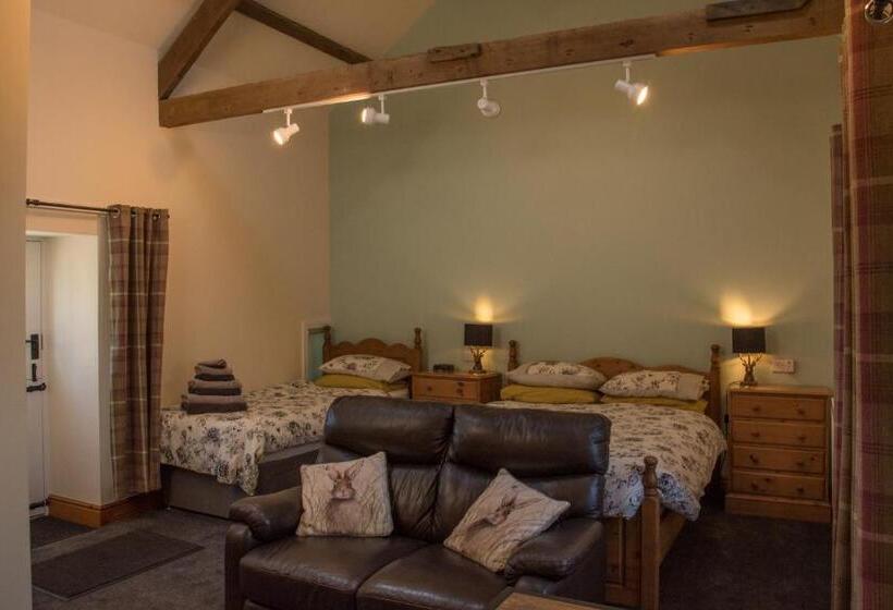 Wydon Farm Bed And Breakfast