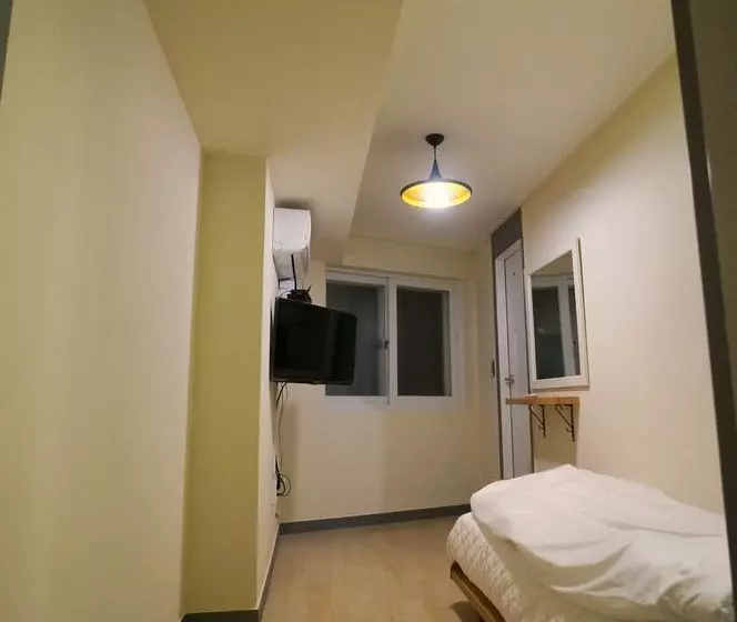 Majung Haus  Hostel