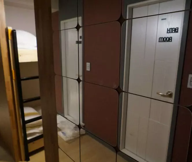 Majung Haus  Hostel