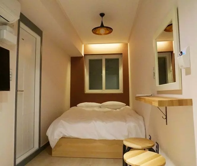 Majung Haus  Hostel