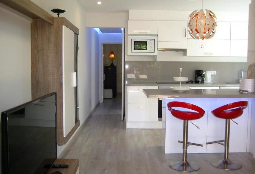 Apartamentos Lacy - Adults Only