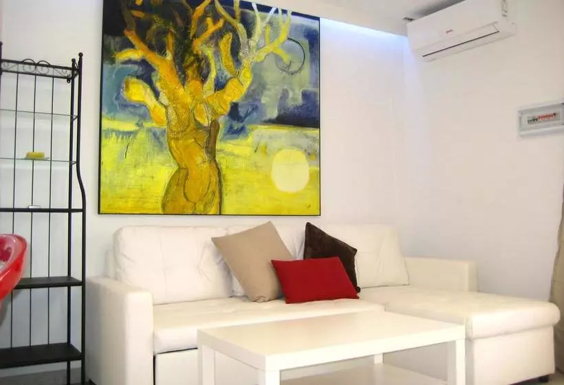 Apartamentos Lacy - Adults Only