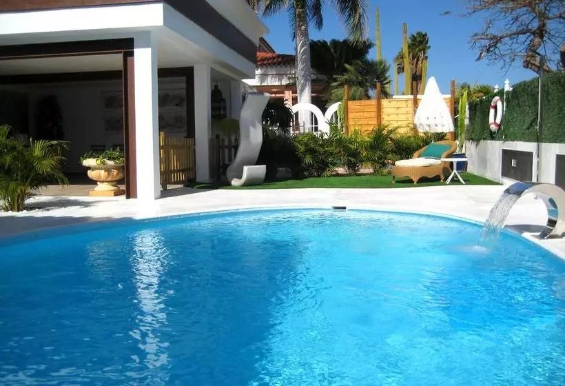 Apartamentos Lacy - Adults Only