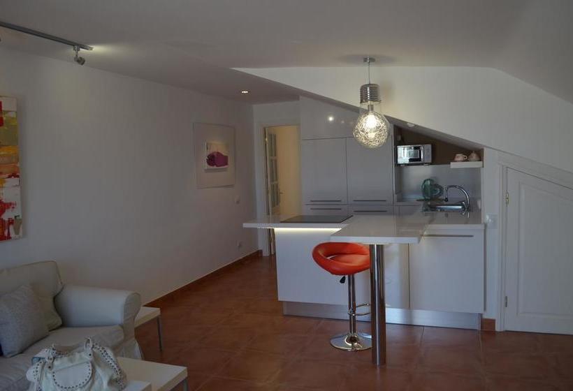 Apartamentos Lacy - Adults Only