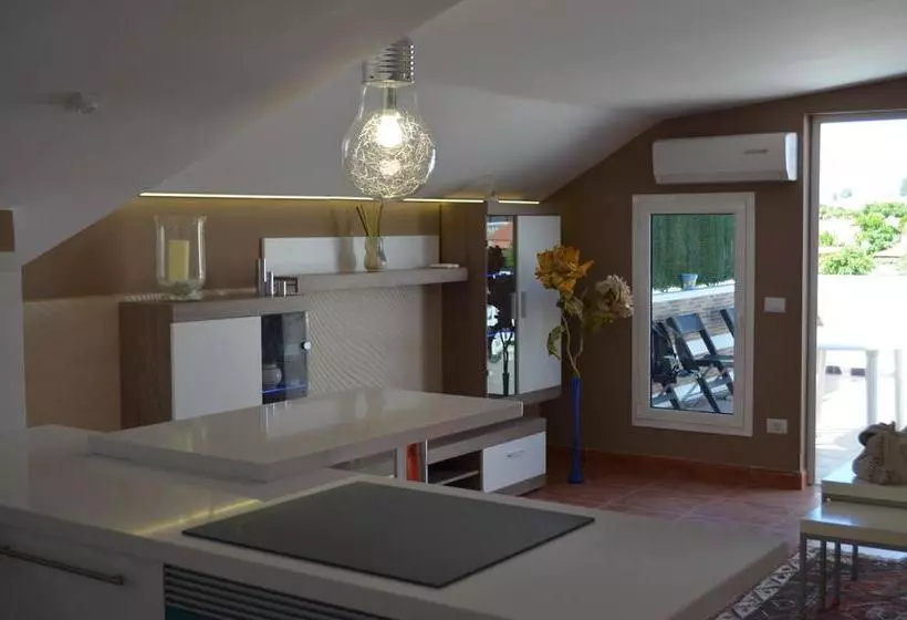 Apartamentos Lacy - Adults Only