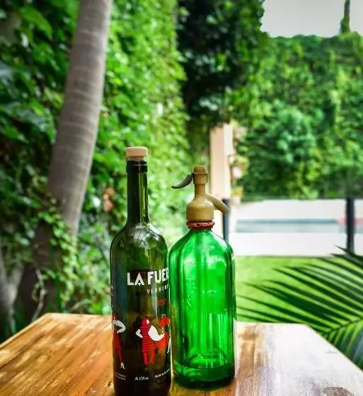 مسافرخانه Casa Caravan   Plant Based Concept House