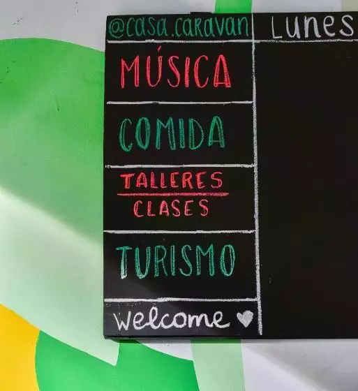 مسافرخانه Casa Caravan   Plant Based Concept House