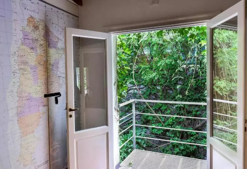 مسافرخانه Casa Caravan   Plant Based Concept House