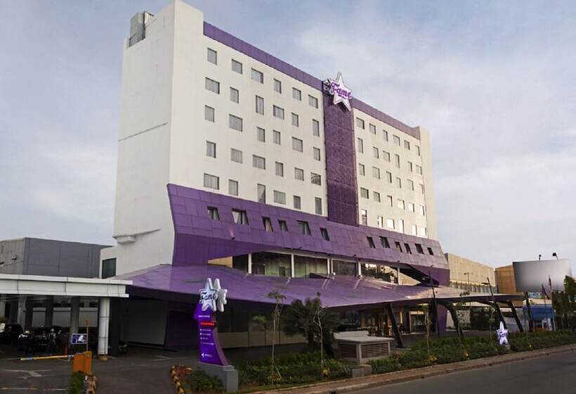 Fame Hotel Gading Serpong