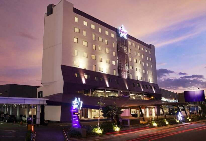Fame Hotel Gading Serpong