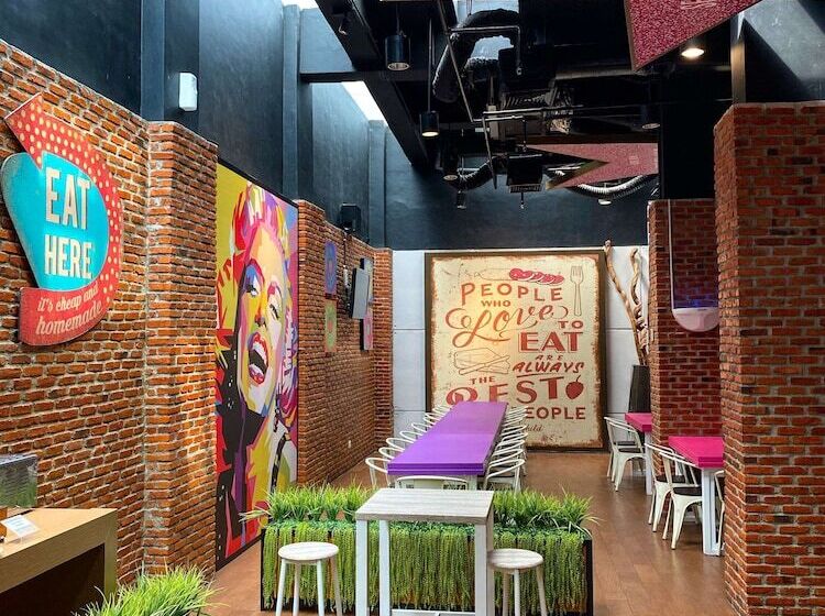 Fame Hotel Gading Serpong