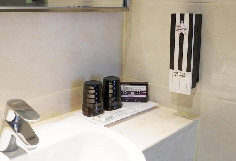 Fame Hotel Gading Serpong