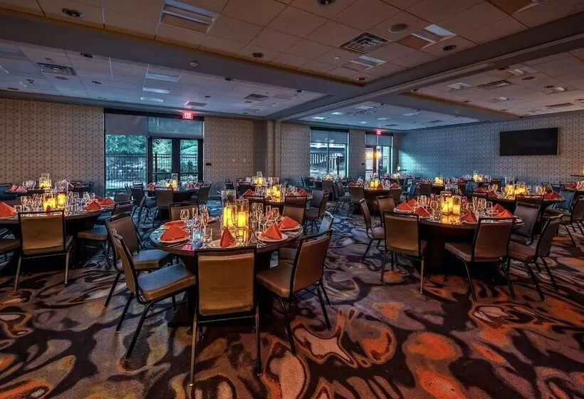 ホテル Indigo Pittsburgh University   Oakland, An Ihg