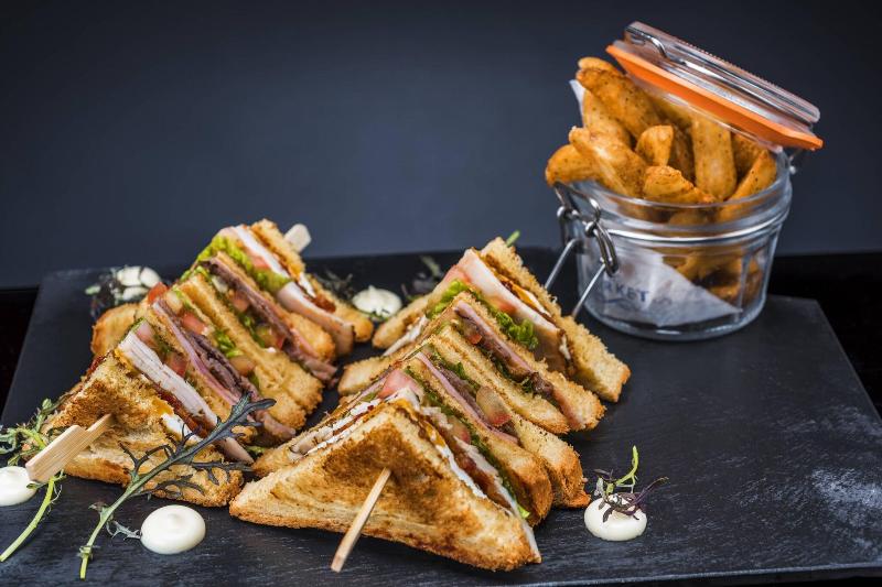 ホテル Medellin Marriott